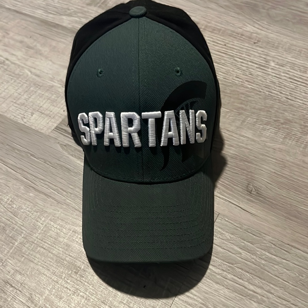 Michigan State Spartans Hat.   Nike.  Dry Fit.  Large